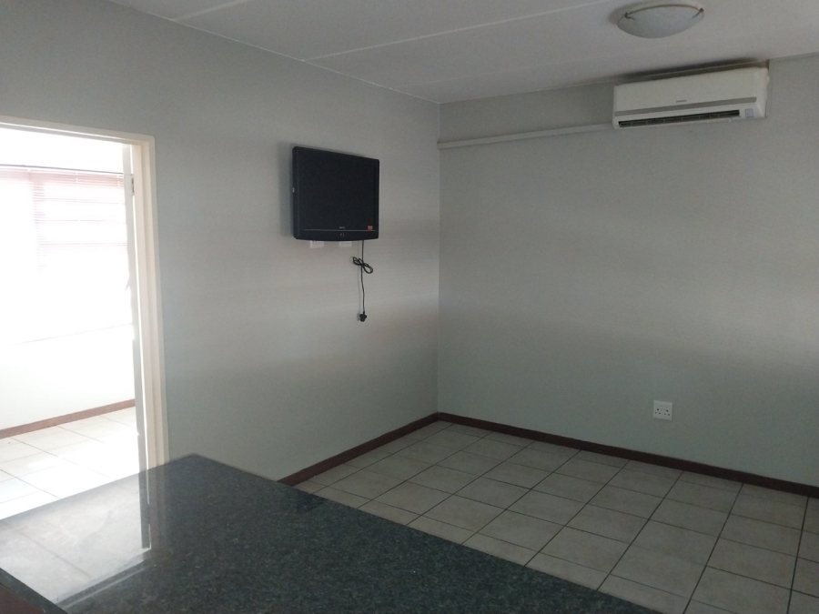 2 Bedroom Property for Sale in Bult South North West